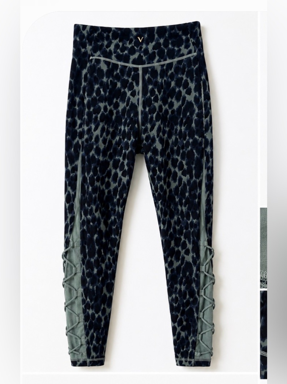 Victoria's Secret Sport Knockout Leopard Print Leggings – size 4